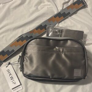 IHKWIP Day to Day Crossbody